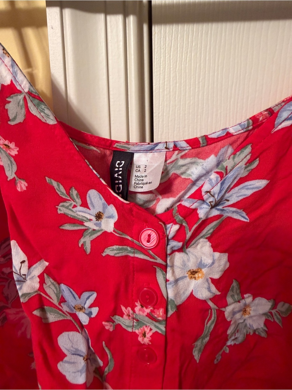 H&M Top - Picture 3 of 3